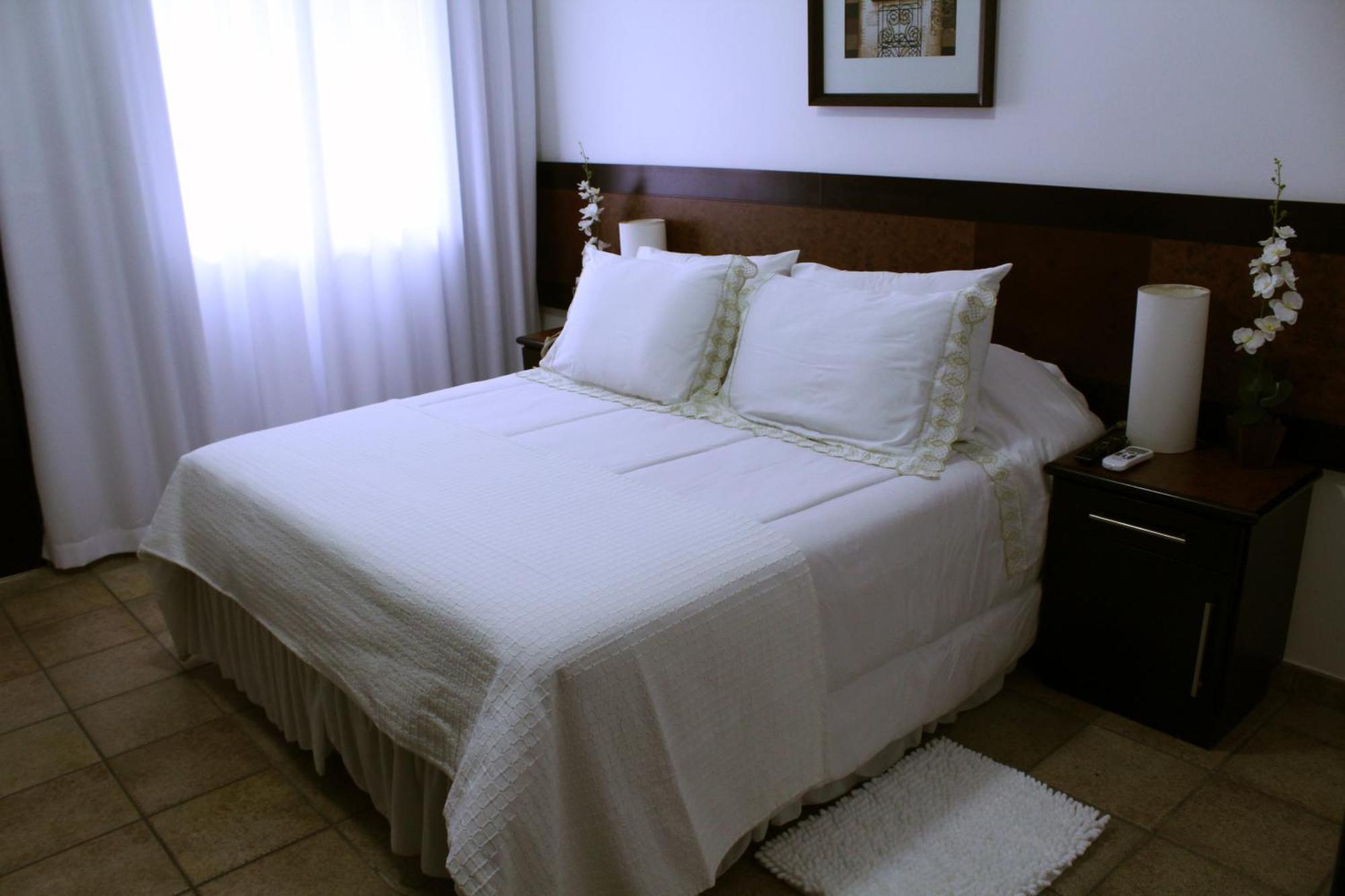 Hotel Dom Henrique Timóteo المظهر الخارجي الصورة