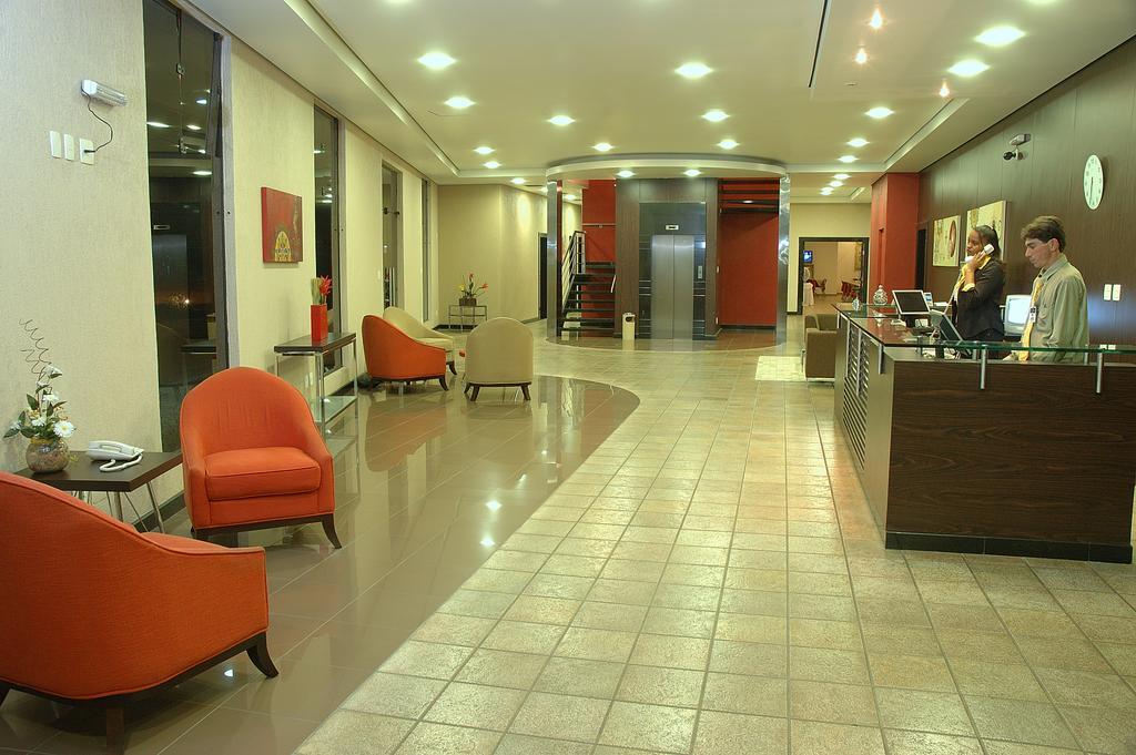 Hotel Dom Henrique Timóteo المظهر الخارجي الصورة