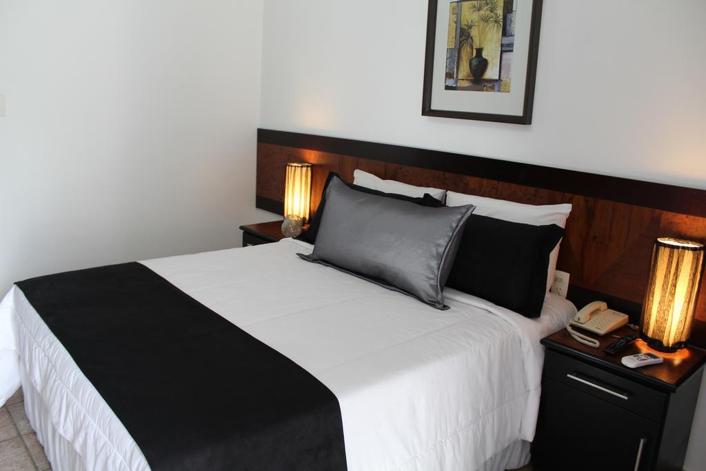 Hotel Dom Henrique Timóteo المظهر الخارجي الصورة