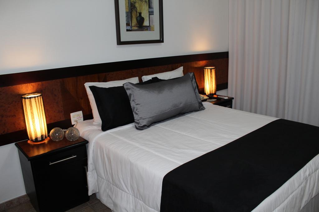 Hotel Dom Henrique Timóteo المظهر الخارجي الصورة